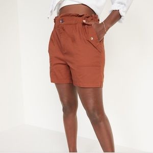 Old Navy Paperbag Waist Buttoned Shorts